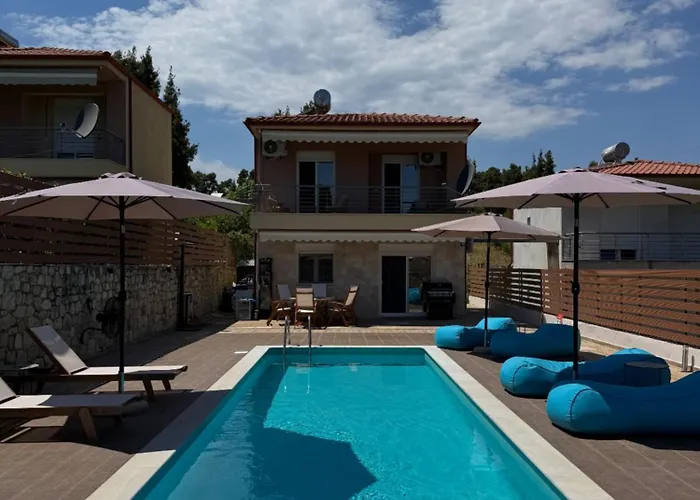 Villa Sani Luxury Pool