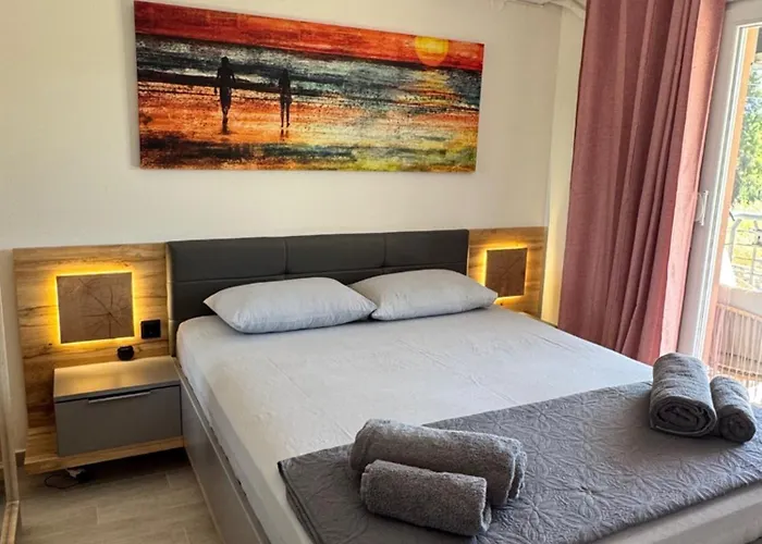 Sani Luxury Pool Vila *