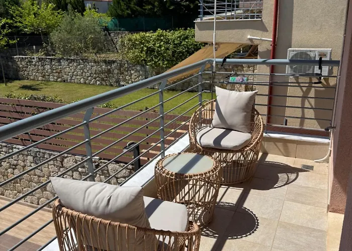 Vila Sani Luxury Pool *